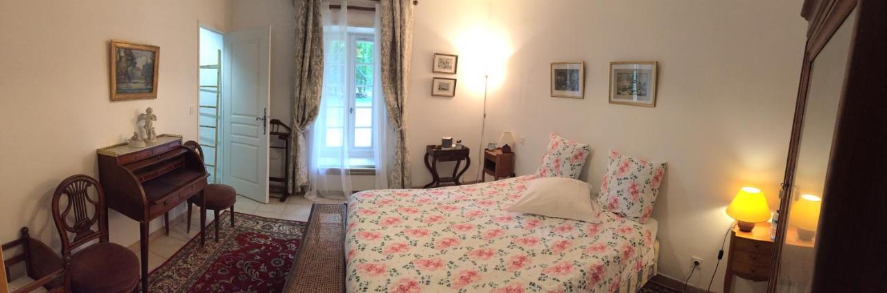 Le Chateau De Bressey & Son Orangerie Buitenkant foto