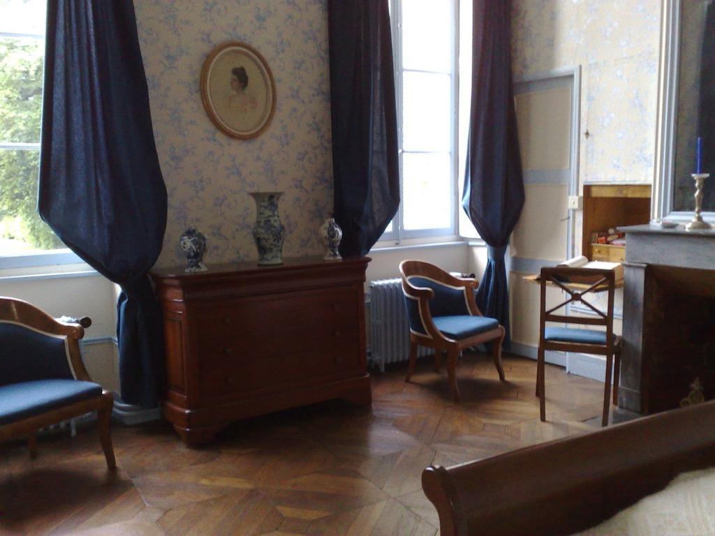Le Chateau De Bressey & Son Orangerie Kamer foto