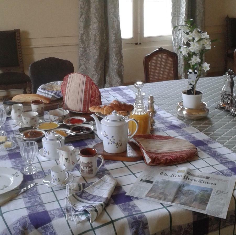 Le Chateau De Bressey & Son Orangerie Buitenkant foto