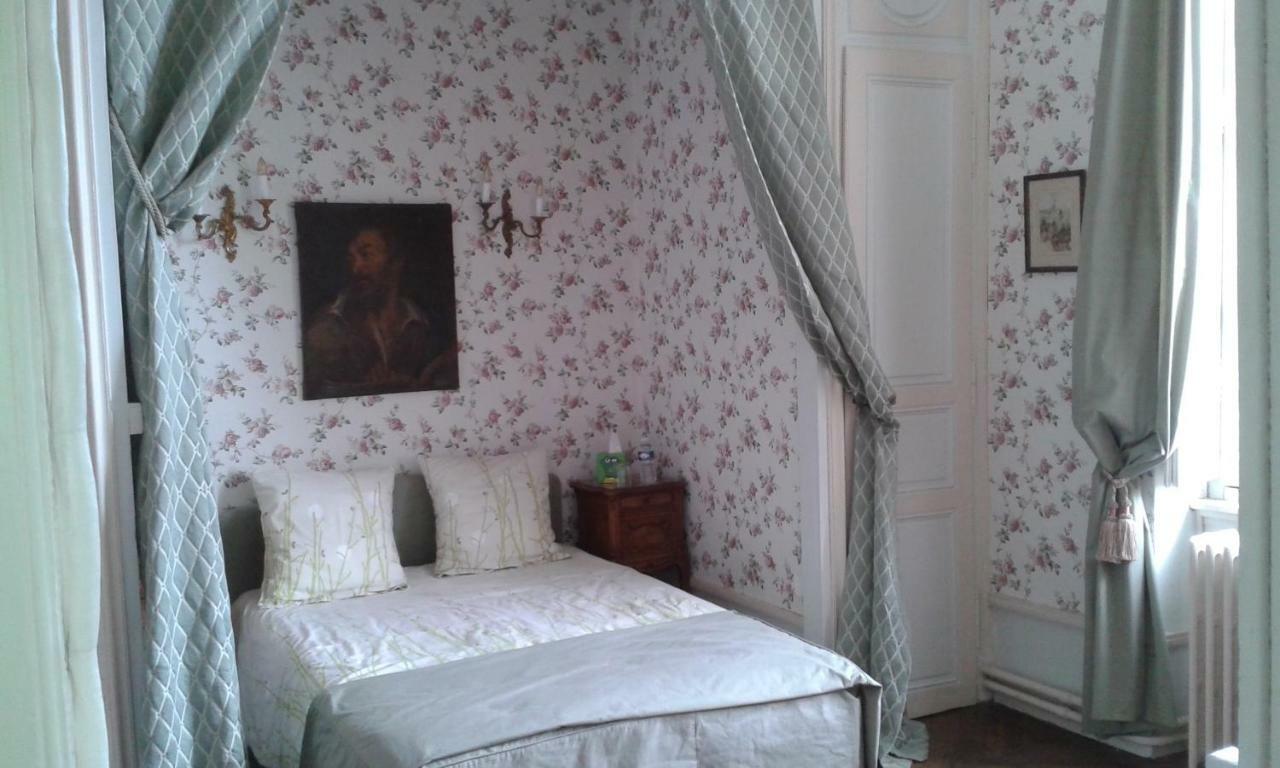 Le Chateau De Bressey & Son Orangerie Buitenkant foto